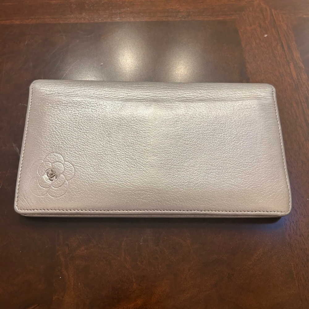 Chanel wallet